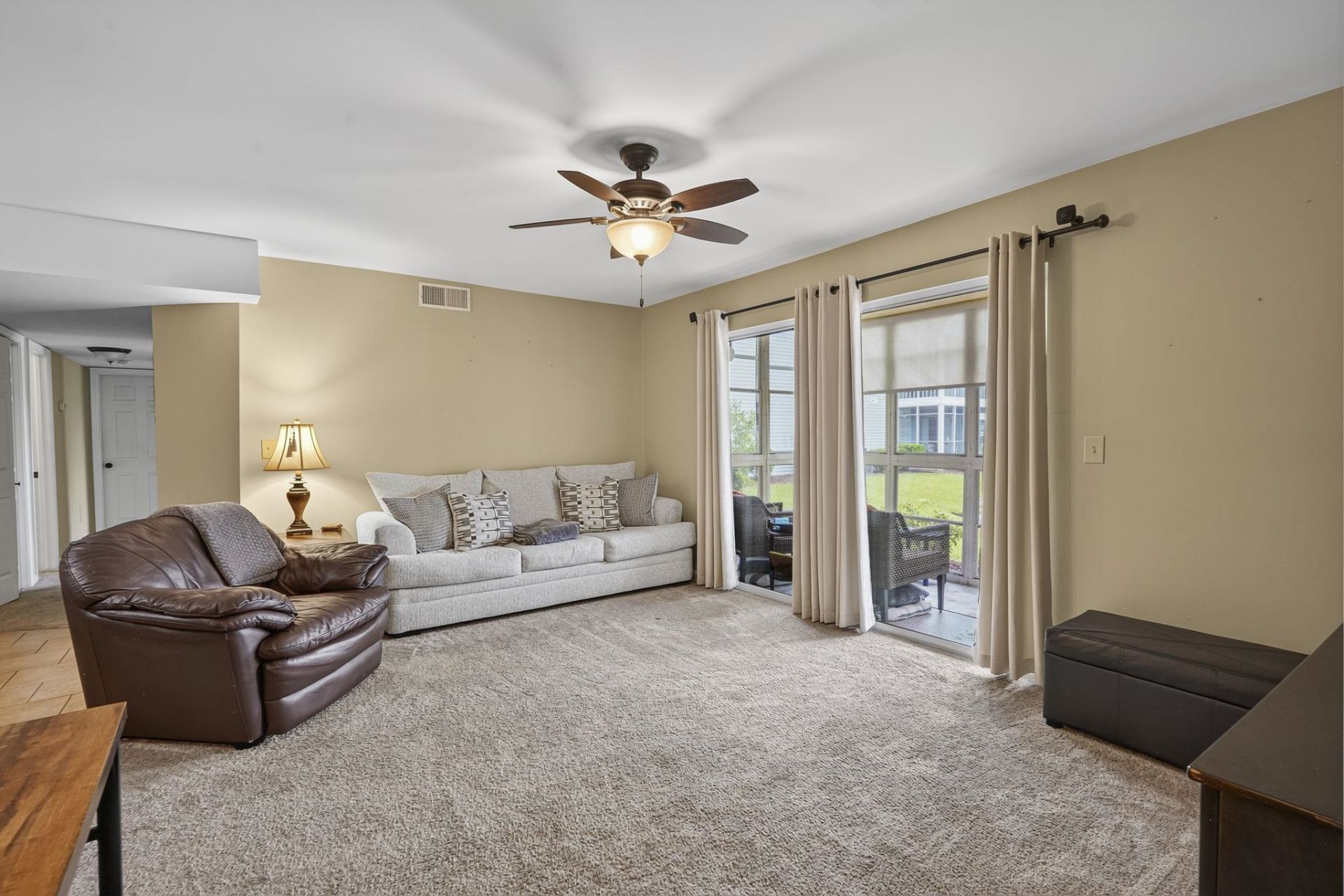 2225 Clearwater Dr. Photo 9