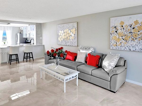 3940 Inverrary Blvd , Unit 703-A, Lauderhill, FL 33319