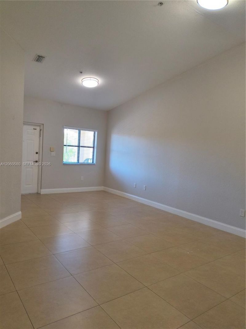 22641 SW 88th Pl, Unit 304, Cutler Bay, FL 33190 Photo