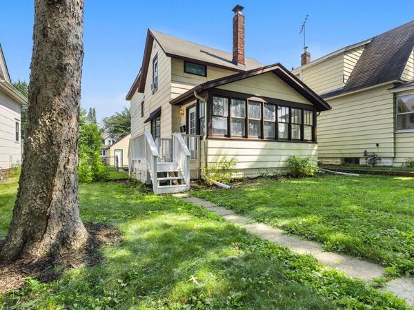 1253 Reaney Avenue, Saint Paul, MN 55106