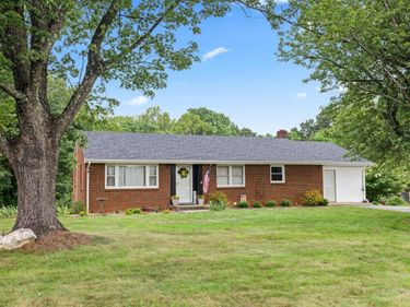 934 Burks Hill Road, Bedford, VA 24523