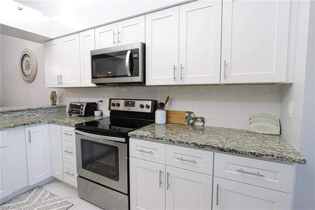 10805 Queen Anne Ln, Unit 203, Naples, FL 34109 Photo