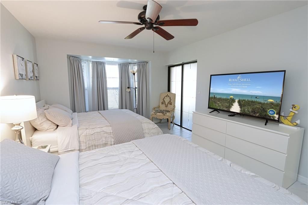 10805 Queen Anne Ln, Unit 203, Naples, FL 34109 Photo