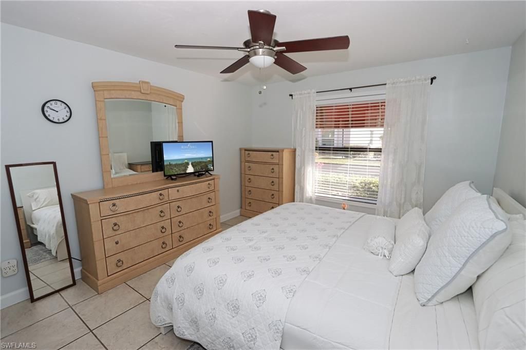 10805 Queen Anne Ln, Unit 203, Naples, FL 34109 Photo