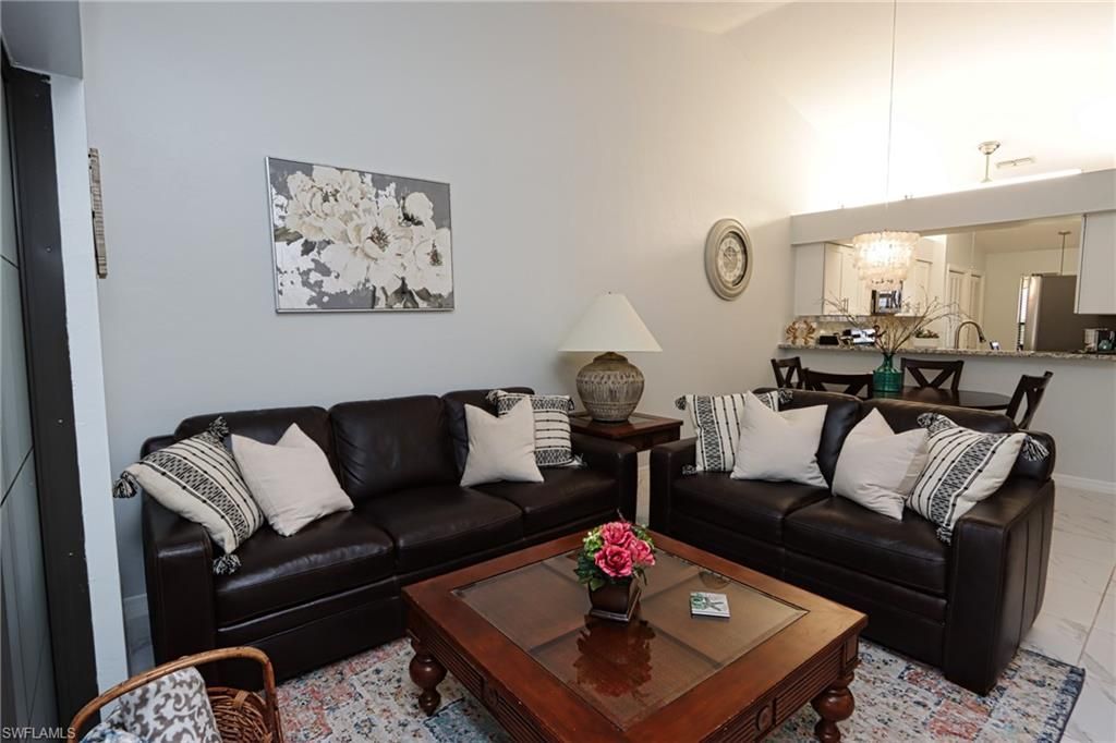 10805 Queen Anne Ln, Unit 203, Naples, FL 34109 Photo