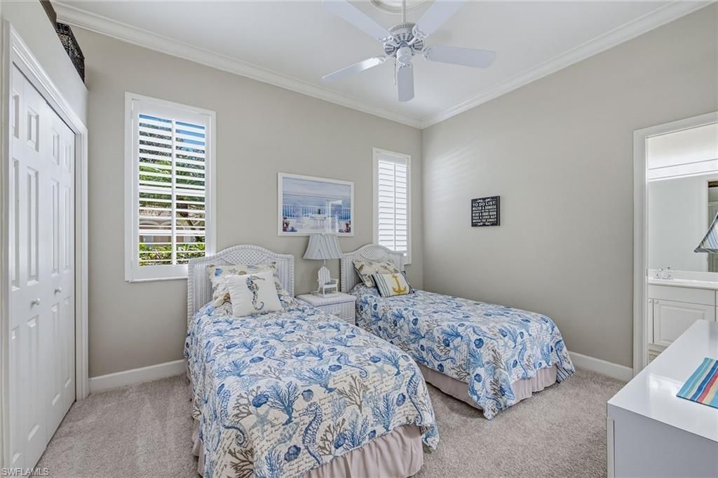 2325 Island Cove Cir, Naples, FL 34109 Photo