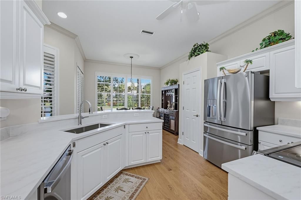 2325 Island Cove Cir, Naples, FL 34109 Photo