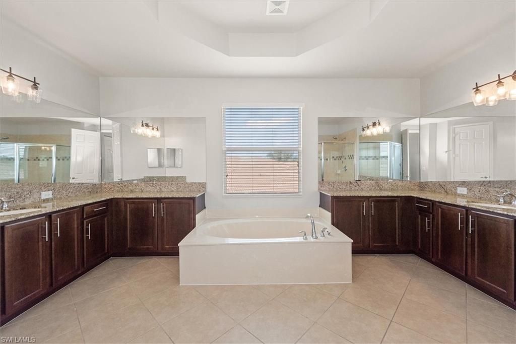11103 Sparkleberry Dr, Fort Myers, FL 33913 Photo