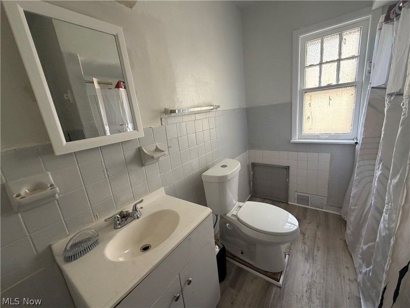 2272 S Taylor Road, Cleveland Heights, OH 44118 Photo 23