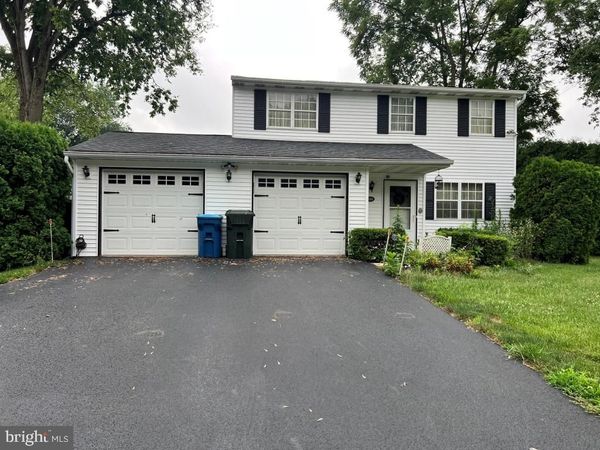 4084 PARKSIDE COURT , MOUNT JOY, PA 17552
