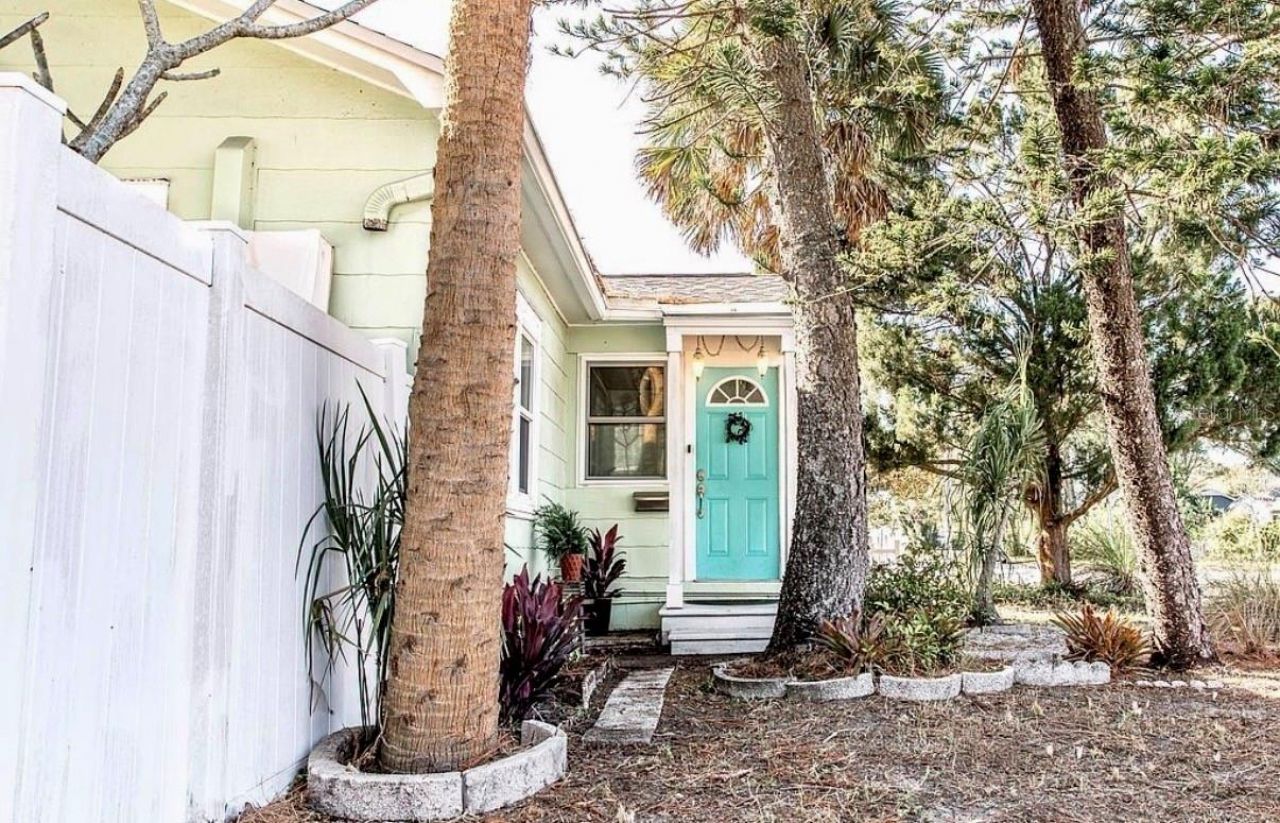 1750 34th Avenue N, Saint Petersburg, FL 33713 Photo