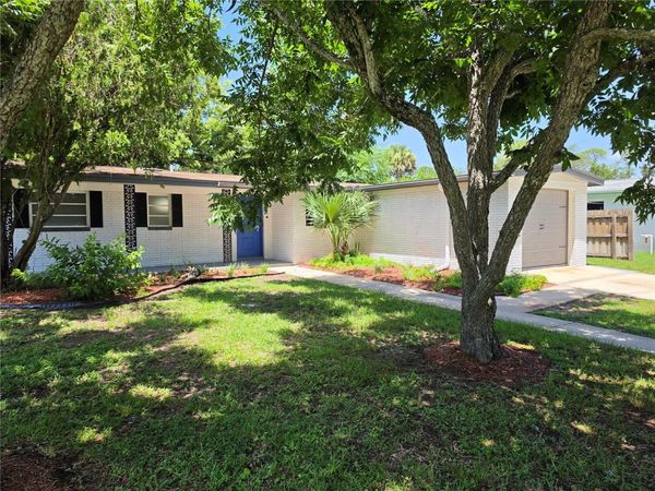 640 WESTWARD CIRCLE , DAYTONA BEACH, FL 32117