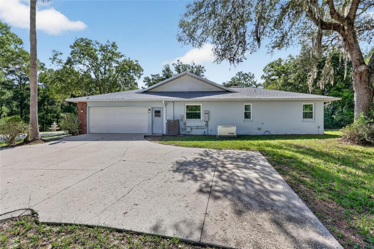 9000 SW 203rd Court, Dunnellon, FL 34431 Photo