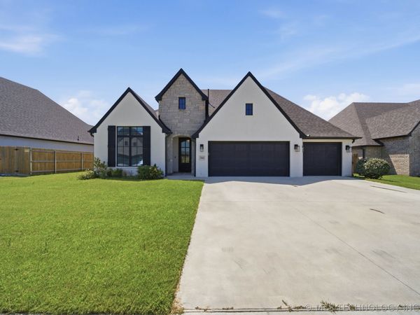 7908 N 147th East Avenue N, Owasso, OK 74055