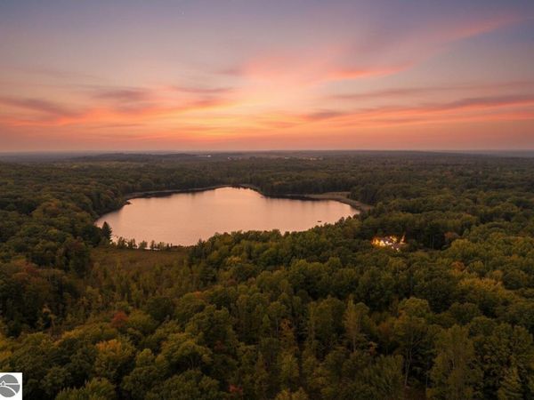 3943 Skookum Road N, Luther, MI 49656