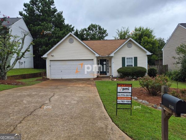 3705 Wavetree Overlook NW, Acworth, GA 30101