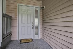 7945 Timbercreek Lane photo 4