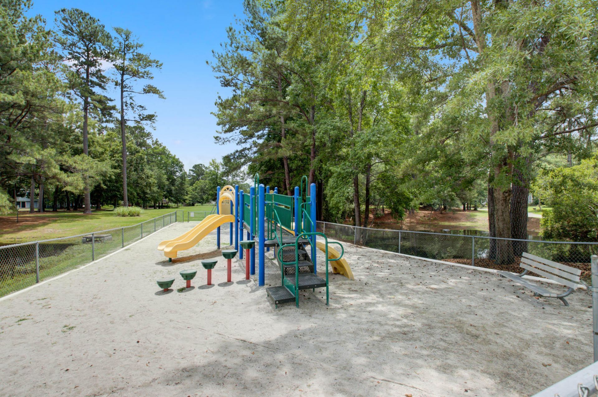 7945 Timbercreek Lane Photo 22