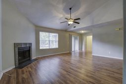 7945 Timbercreek Lane photo 4