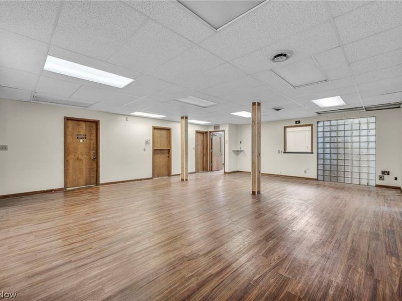 1319 W Erie Avenue , Lorain, OH 44052 Photo 10