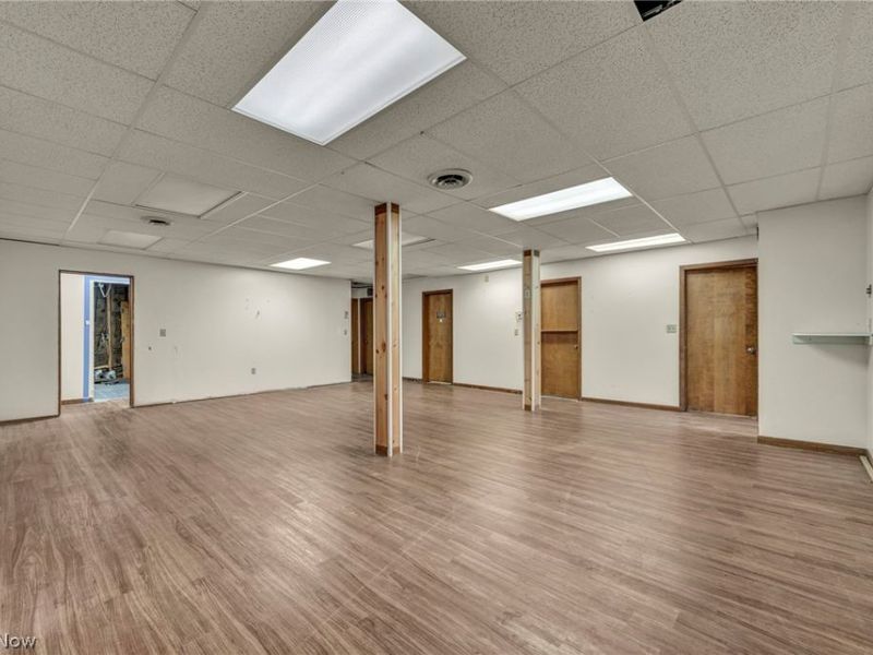 1319 W Erie Avenue , Lorain, OH 44052 Photo 11