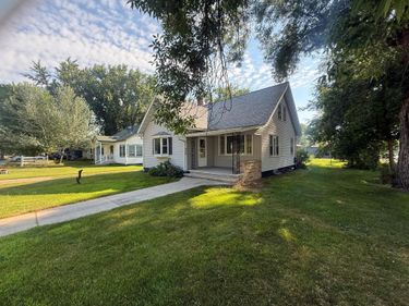 440 Central Avenue S, Brooten, MN 56316