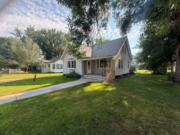 440 Central Avenue S, Brooten, MN 56316