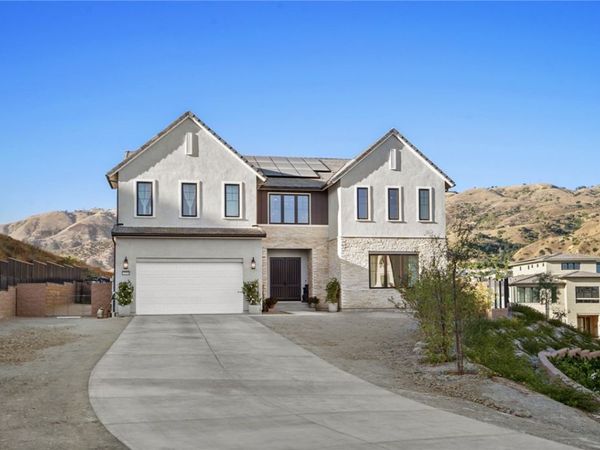 20133 Galway Ln, Porter Ranch, CA 91326