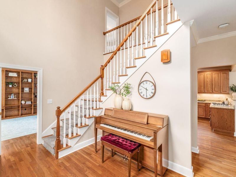 384 Longford Drive , Granville, OH 43023 Photo 4