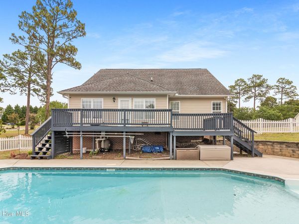 108 Camberly Lane , Aberdeen, NC 28315