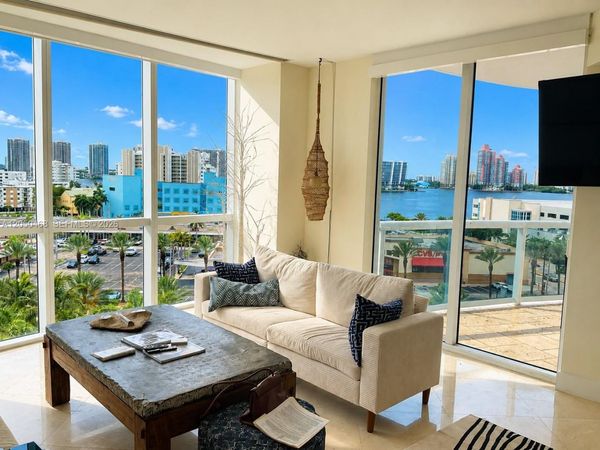 18201 Collins Ave , Unit 901A, Sunny Isles Beach, FL 33160