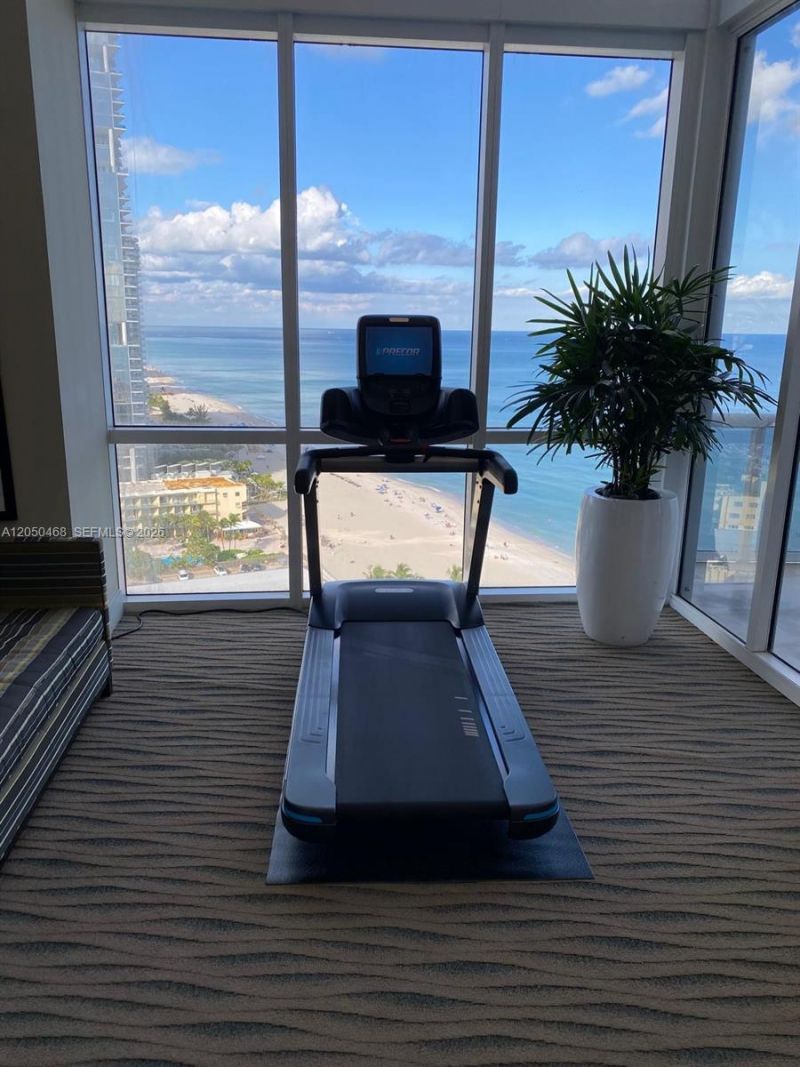 18201 Collins Ave , Unit 901A, Sunny Isles Beach, FL 33160 Photo