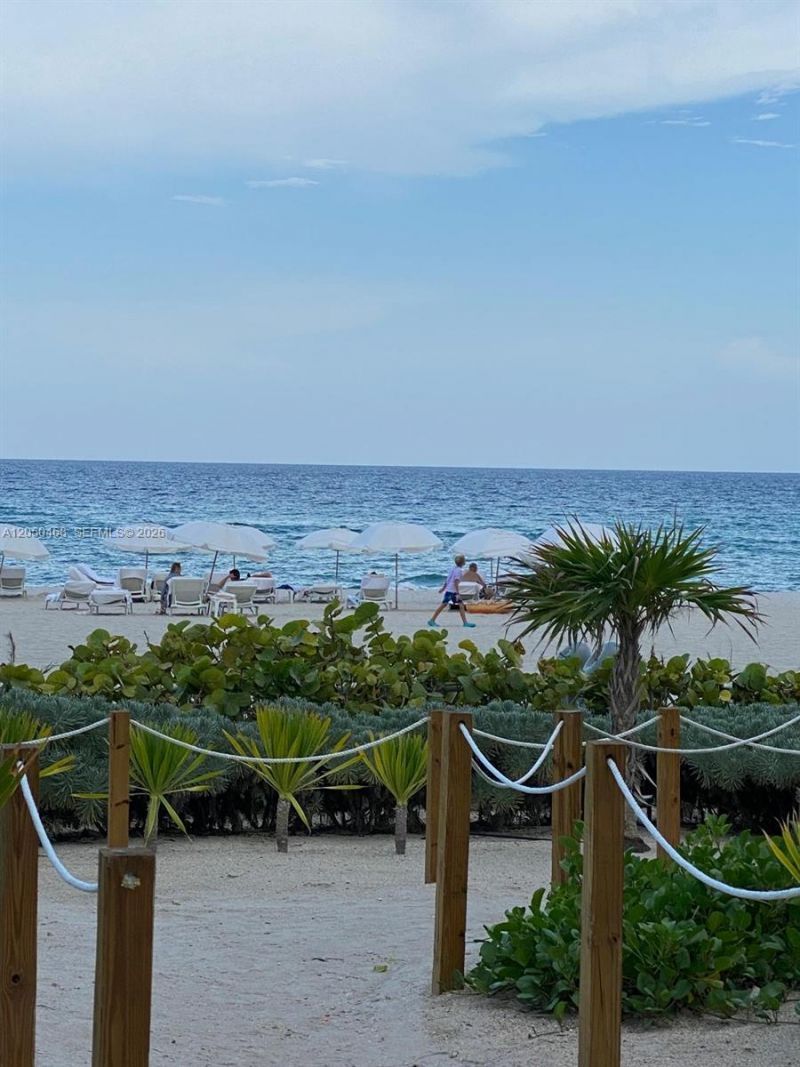 18201 Collins Ave , Unit 901A, Sunny Isles Beach, FL 33160 Photo
