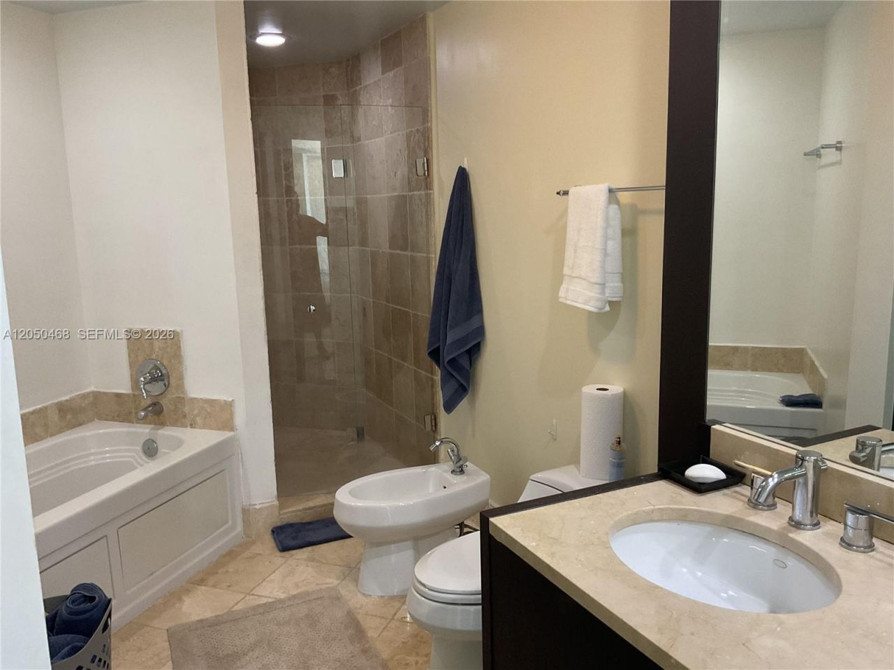 18201 Collins Ave , Unit 901A, Sunny Isles Beach, FL 33160 Photo