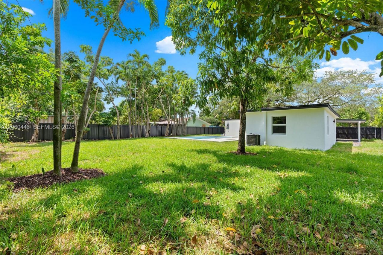 35 Allen Rd , West Park, FL 33023 Photo