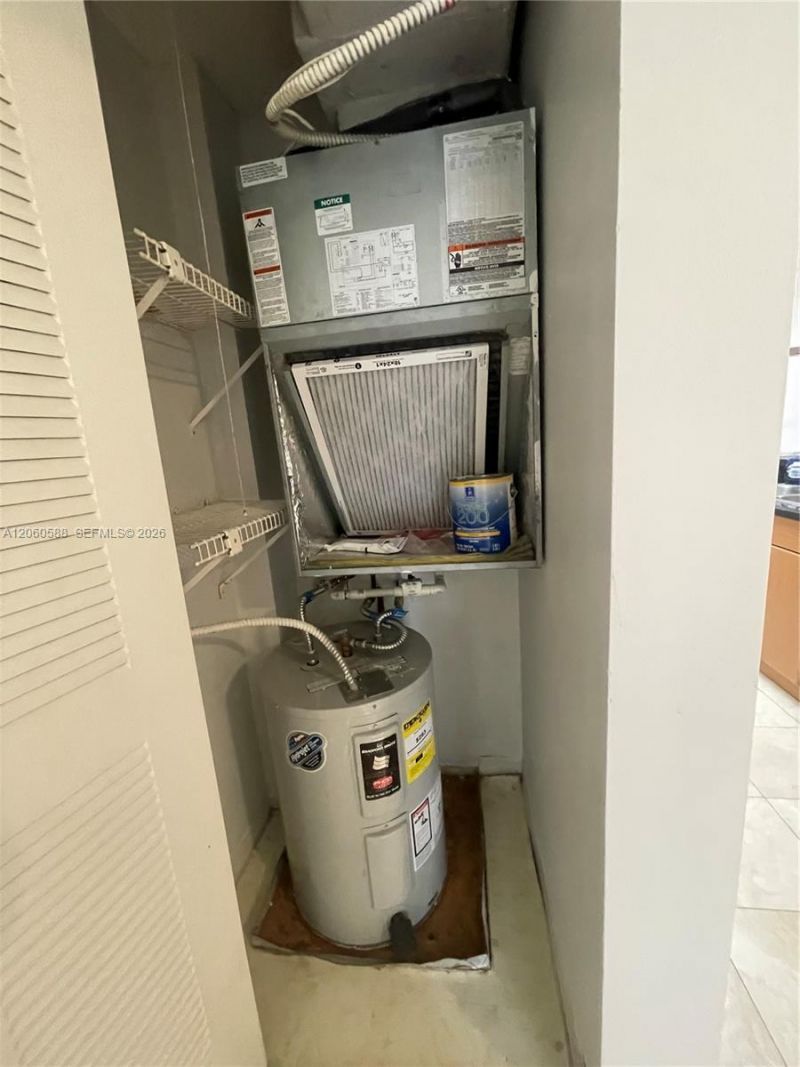 530 S Park Rd , Unit 28-11, Hollywood, FL 33021 Photo