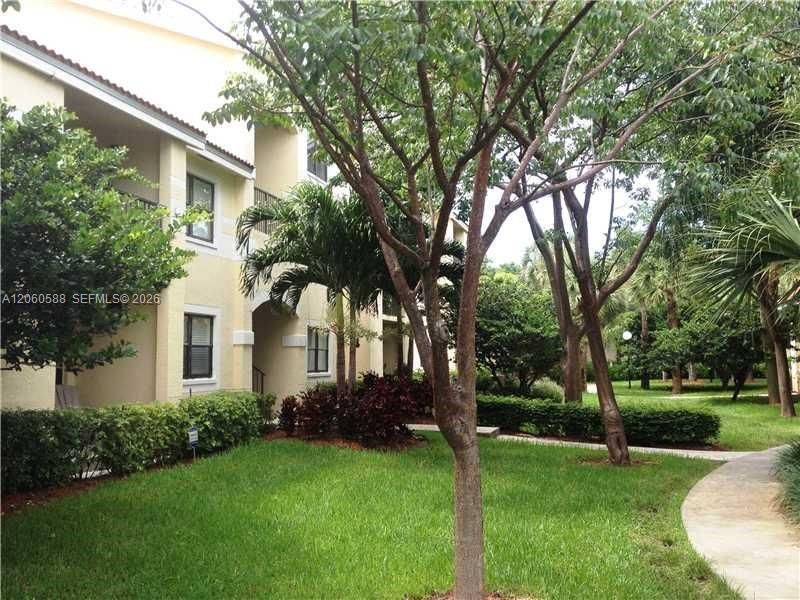 530 S Park Rd , Unit 28-11, Hollywood, FL 33021 Photo