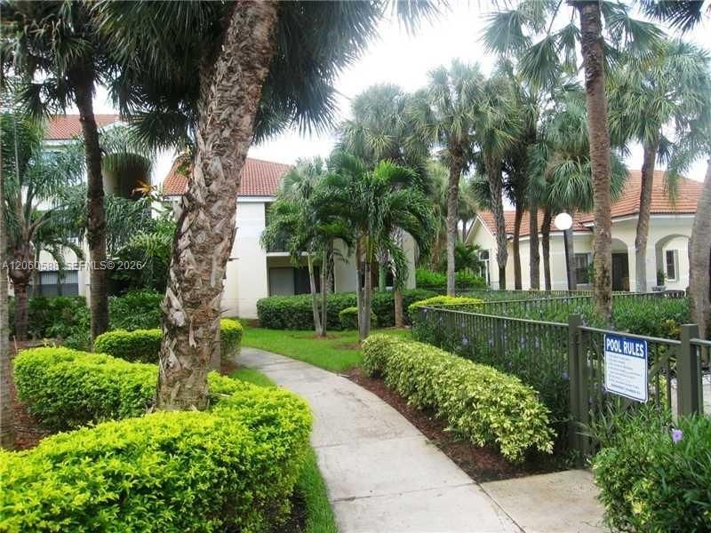 530 S Park Rd , Unit 28-11, Hollywood, FL 33021 Photo