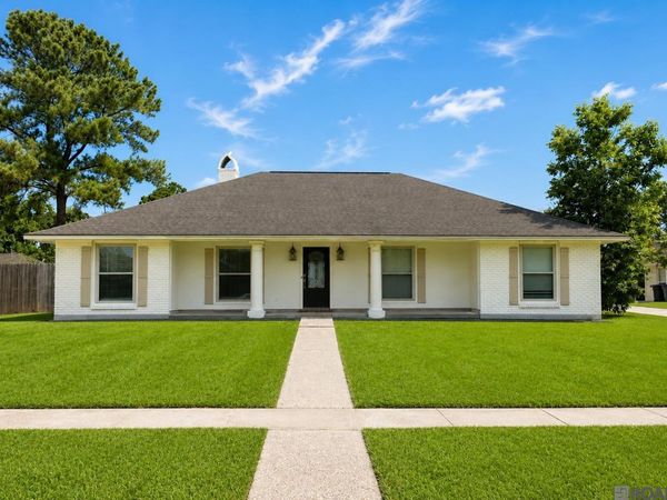13523 Willow Ridge Ave, Baton Rouge, LA 70817