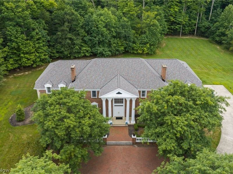 8600 Sanctuary Drive , Kirtland Hills, OH 44060 Photo 2
