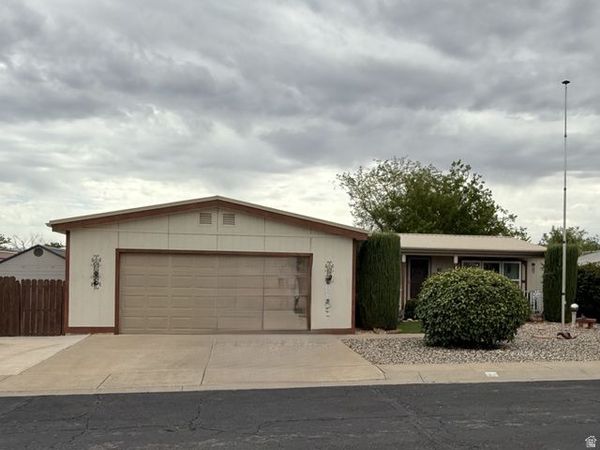 82 N 3880 W, Hurricane, UT 84737