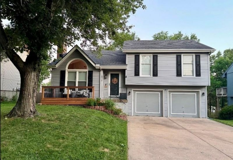 9717 NW 86th Terrace, Kansas City, MO 64153 Main Photo