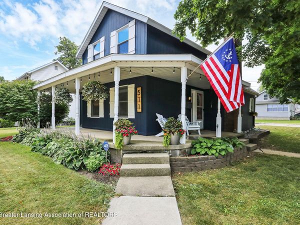 511 W State Street, St. Johns, MI 48879