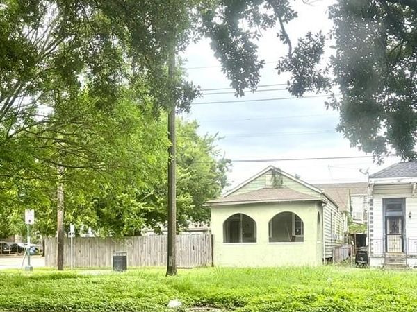1505 N BROAD Street , New Orleans, LA 70119