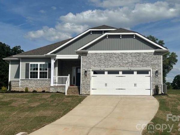 1015 Penarth Drive , Unit 16, Catawba, NC 28609