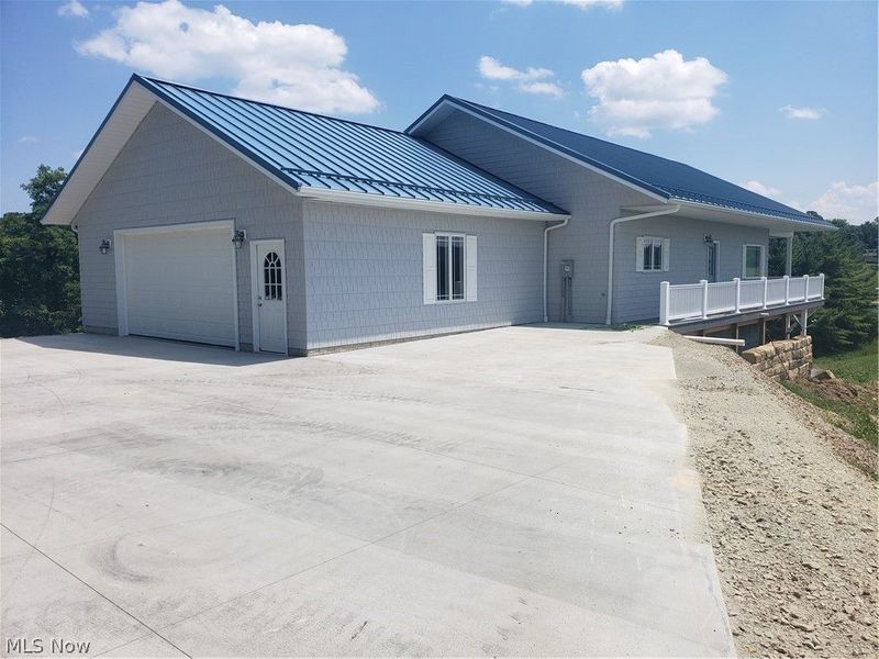 56269 Lakeview Drive, Senecaville, OH 43780 Photo 3