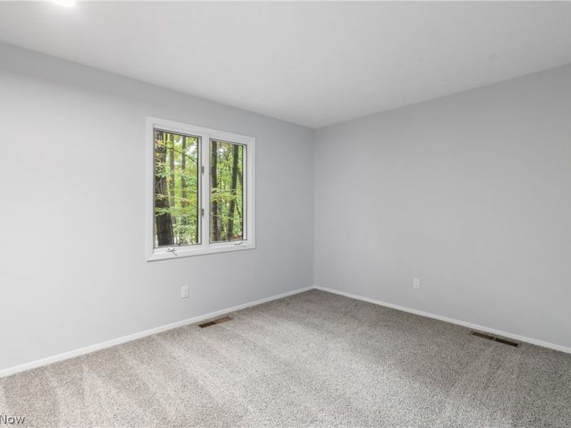 17767 Falling Leaves Road , Strongsville, OH 44136 Photo 22