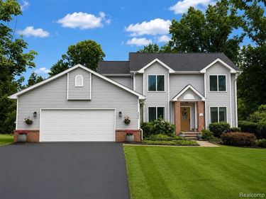 4600 River Hills Court, Brighton Township, Mi 48114