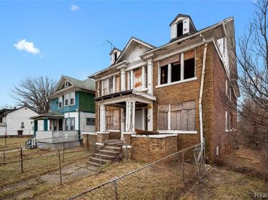 247 Midland Street, Highland Park, Mi 48203