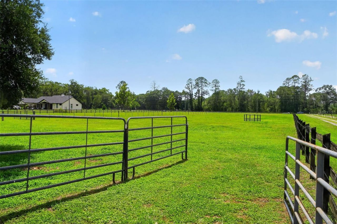 2527 NW County Road 225, Lawtey, FL 32058 Photo